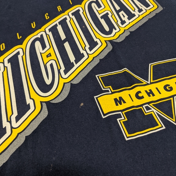 90s Michigan Wolverines T-shirt - Picture 2 of 4